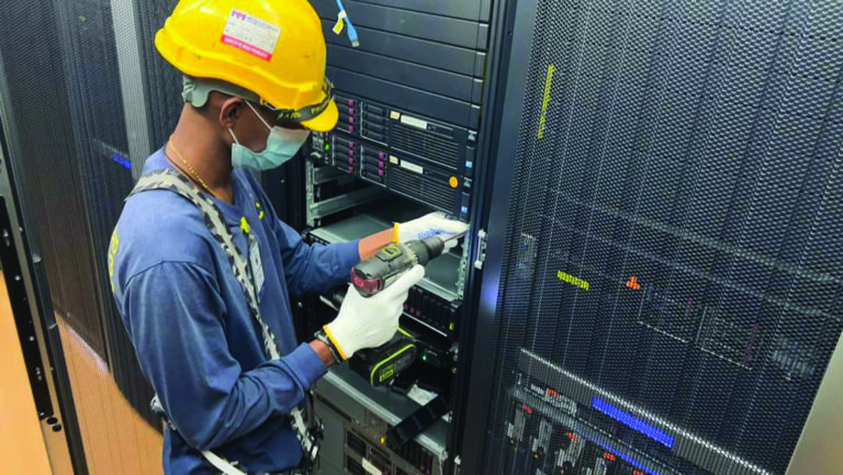 Copy-of-Service_Data-Centre-Decommissioning-07